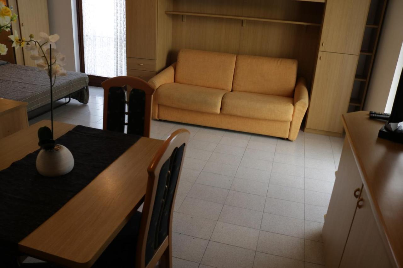 Studio In Lazise/Gardasee 21938 Exteriör bild